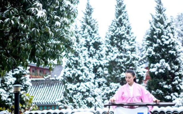 Yinxian Bieyuan Hostel