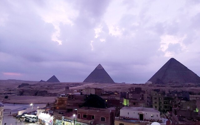 Golden Pyramids View Inn