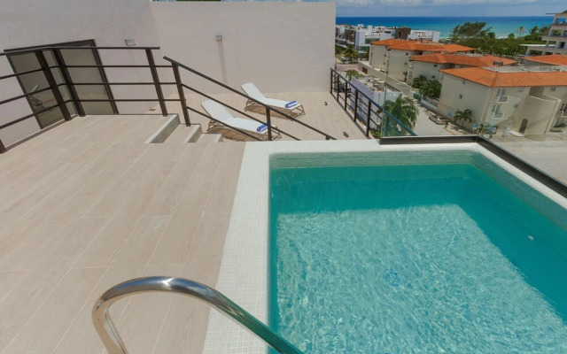 The Boat A403 By Lockey