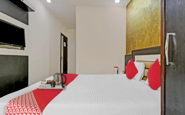 Oyo 82718 Hotel Stay House