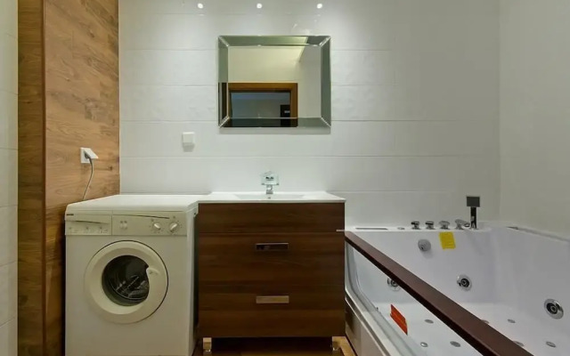 Imperial Apartments Aquarius III