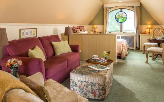 Hartzell House Bed and Breakfast