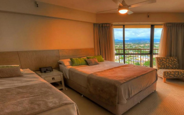 Burleigh Esplanade Apartments