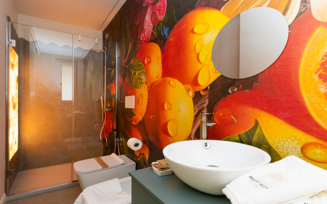 Residence History Suite