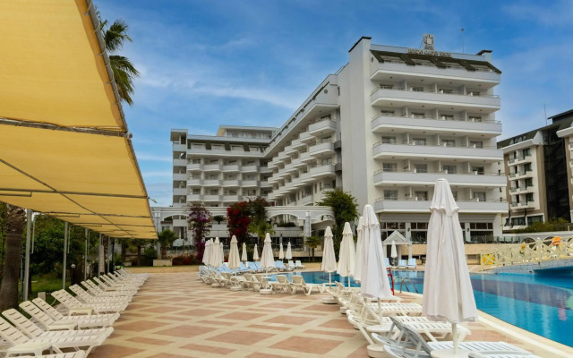 Holiday Garden Resort