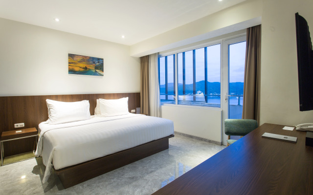 Hotel Santika Premiere Ambon