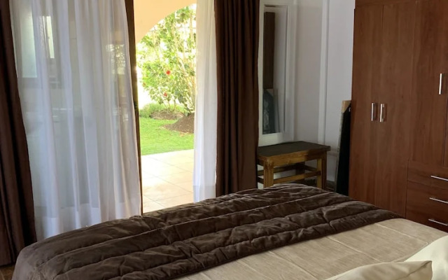 Hotel Teanehi