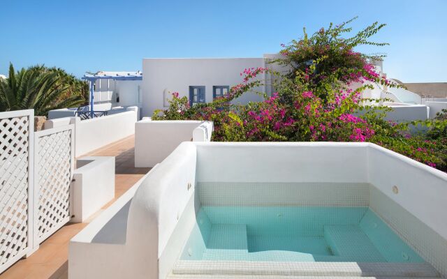 Meltemi Suites