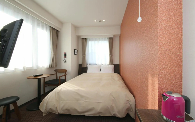 Hotel Emit Ueno – Guest Rooms – Tokyo