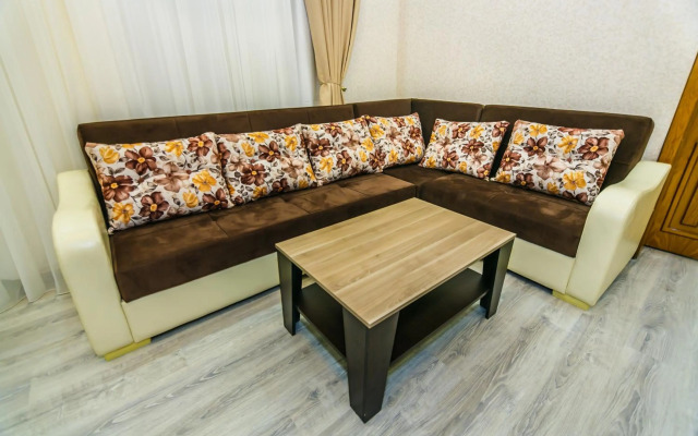 Luxury House in NIZAMI STREET