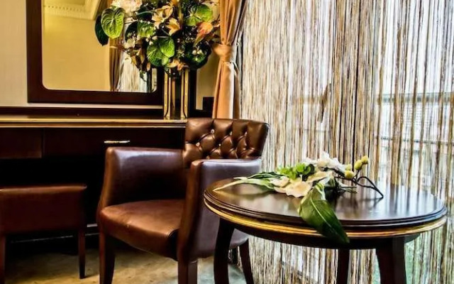 Grand Work Hotel
