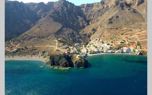 Blue Velvet apartment