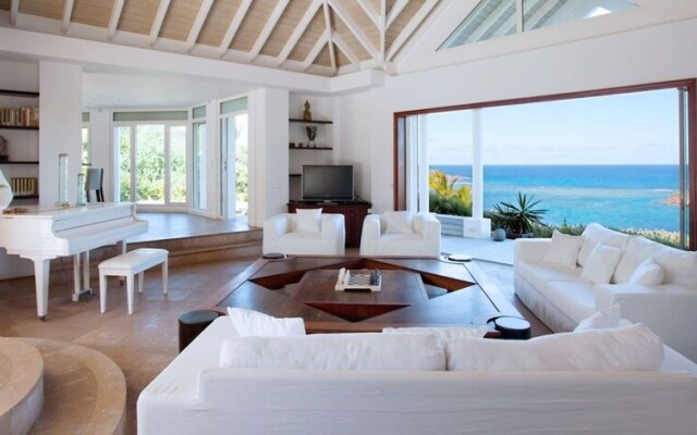 Villa Arrowmarine
