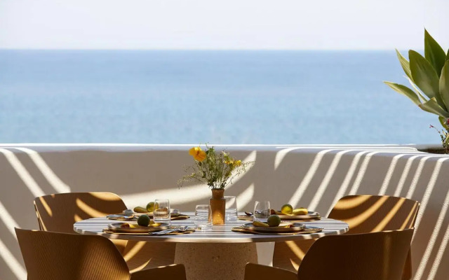 Parocks Luxury Hotel & Spa