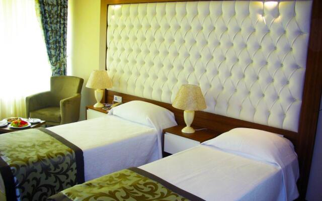 Esila Hotel