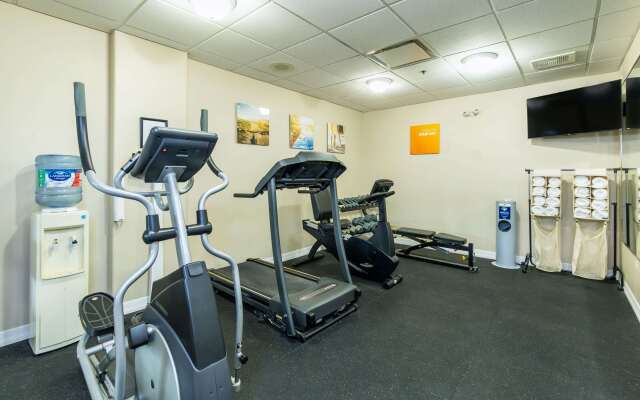 Comfort Inn & Suites