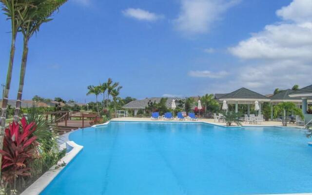 Fern Court Apartment With Oceanic View