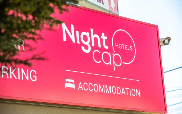 Nightcap at Coolaroo Hotel