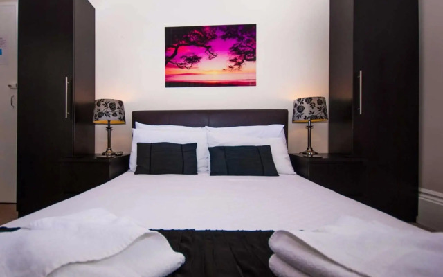 Somerton Lodge Hotel