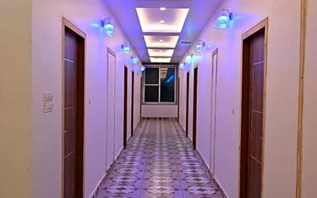 Shiva Palace by Golden Leaf Hotels