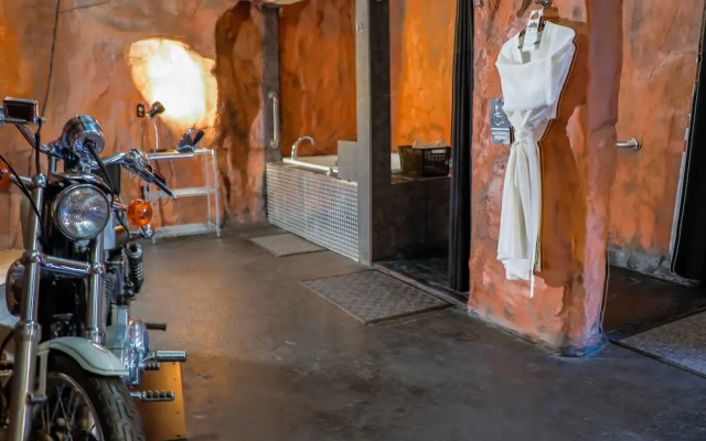 Anniversary Inn - Boise