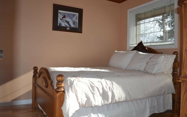 Waters Edge Bed And Breakfast