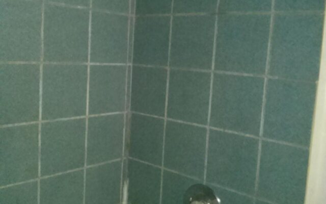 Val U Stay Inn and Suites