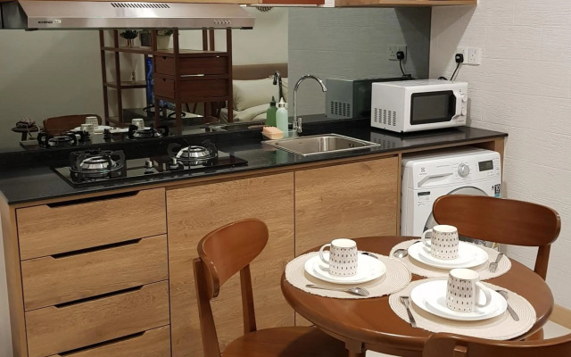 Timurbay studio apartment facing beautiful beach