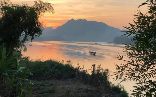 On The Mekong Resort