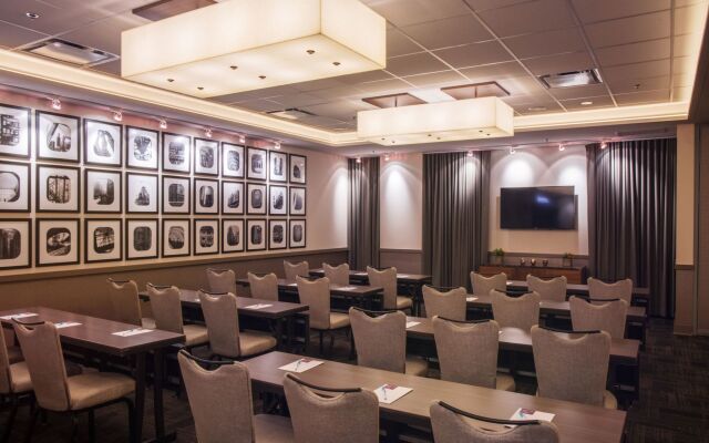 Fairfield Inn & Suites Chicago Downtown/River North