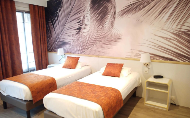 Hotel Busby