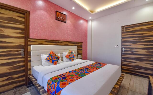 Fabhotel Wind Palace