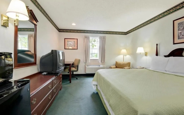 Days Inn Lisbon