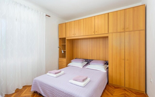 Awesome Home in Omisalj With Wifi and 2 Bedrooms