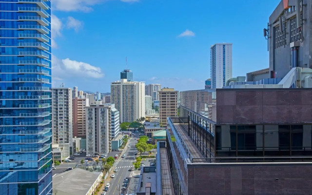 Renaissance Honolulu Hotel & Spa
