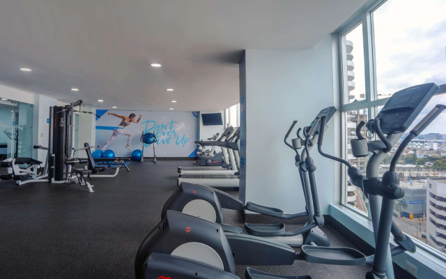 Wyndham Guayaquil Puerto Santa Ana