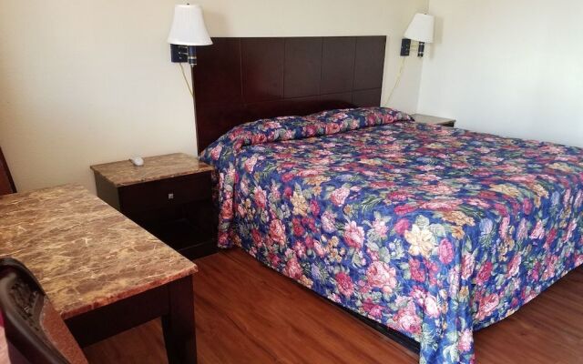 Luxury Inn & RV Park
