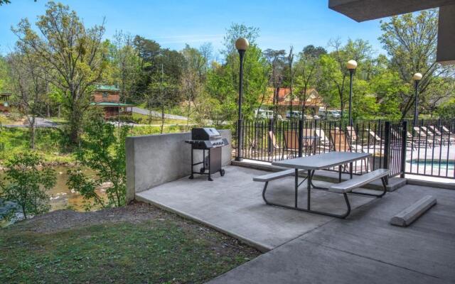 River Romp Cedar Lodge 505
