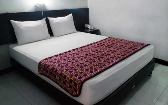 Losmen Family Syariah RedPartner