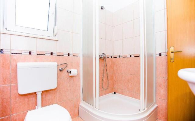 Apartments Krstičević