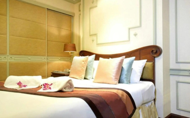 Majestic Suites