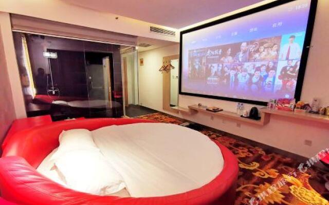Junyi Hotel