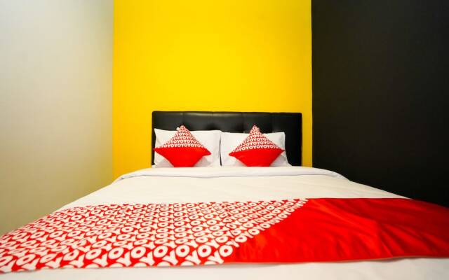 Oyo 1293 Claudya Residence