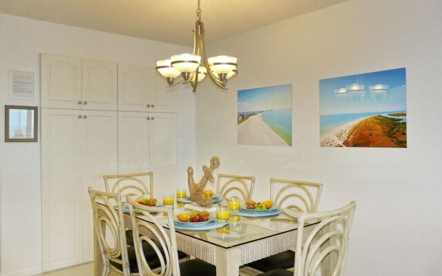 South Seas Tower 4-1907