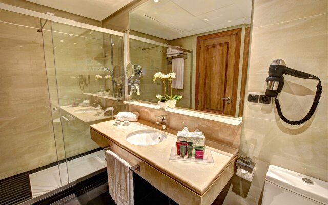 Artplatinum Suites & Apartments