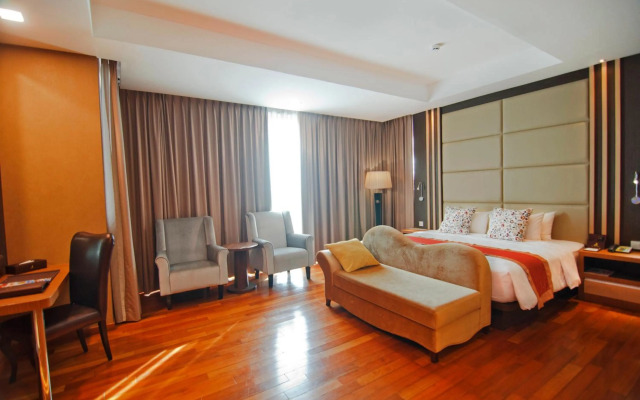 Nagoya Hill Hotel Batam