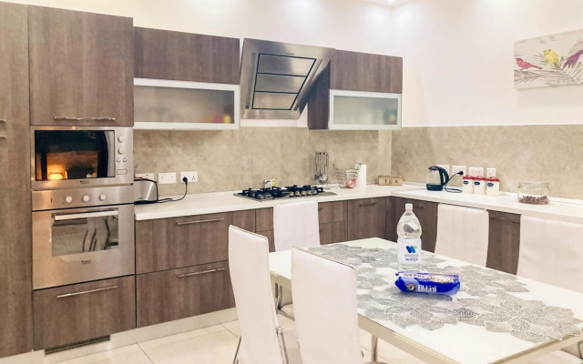 Valletta and Grand Harbour Lookout