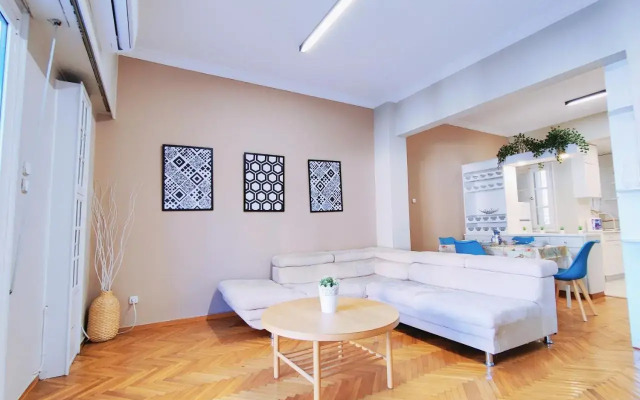 WSD Luxury Cozy 1BD Apt with City View Balcony