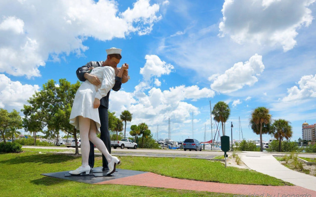 voco Sarasota by IHG