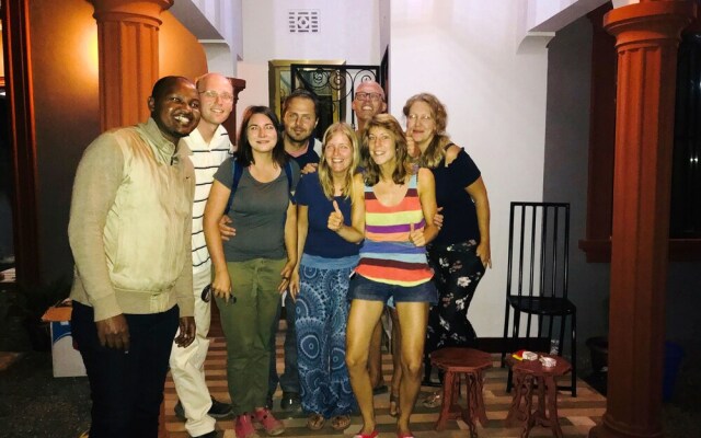Savannah House - Hostel